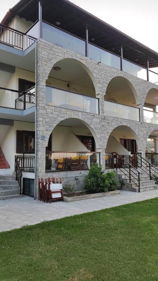 Aegialis Apartments Vourvourou Dış mekan fotoğraf
