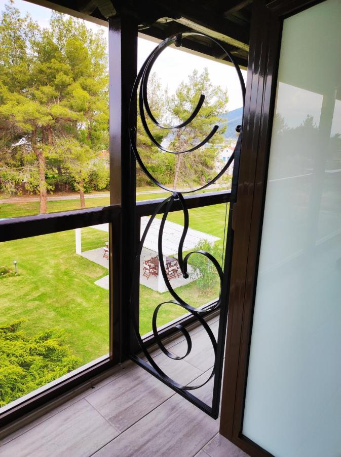 Aegialis Apartments Vourvourou Dış mekan fotoğraf