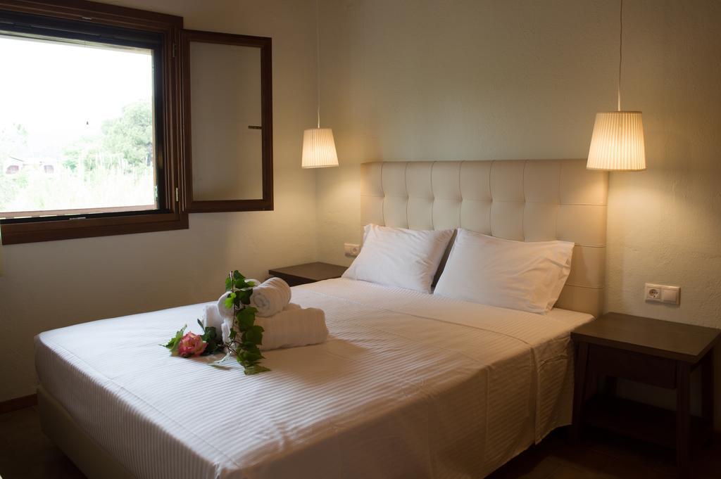 Aegialis Apartments Vourvourou Dış mekan fotoğraf