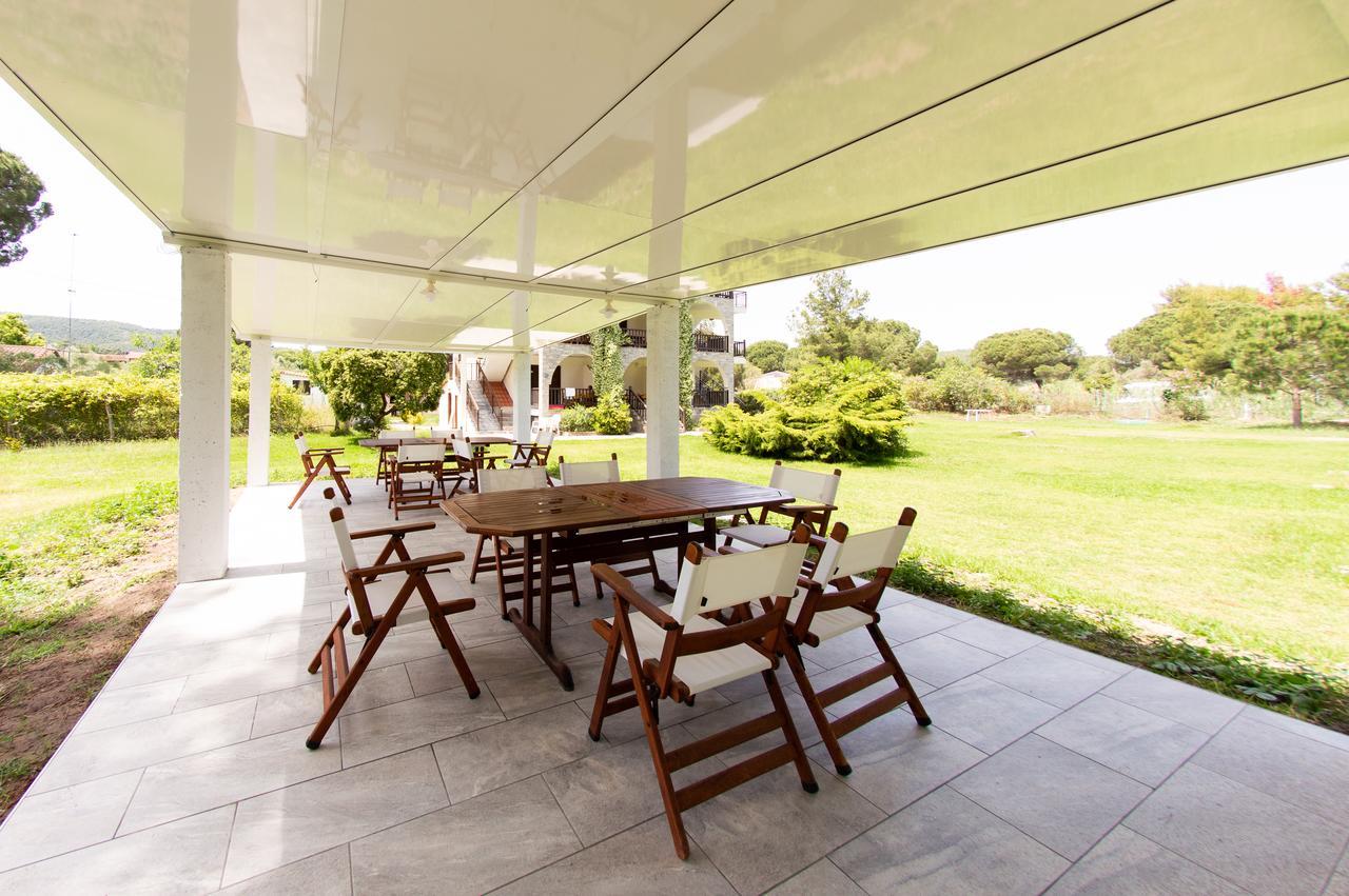 Aegialis Apartments Vourvourou Dış mekan fotoğraf