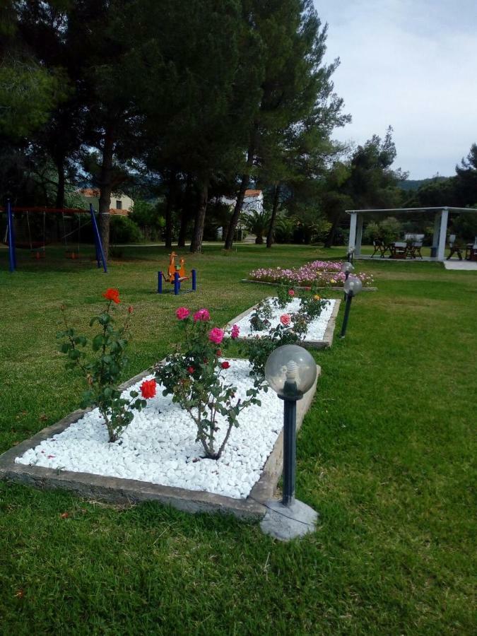 Aegialis Apartments Vourvourou Dış mekan fotoğraf